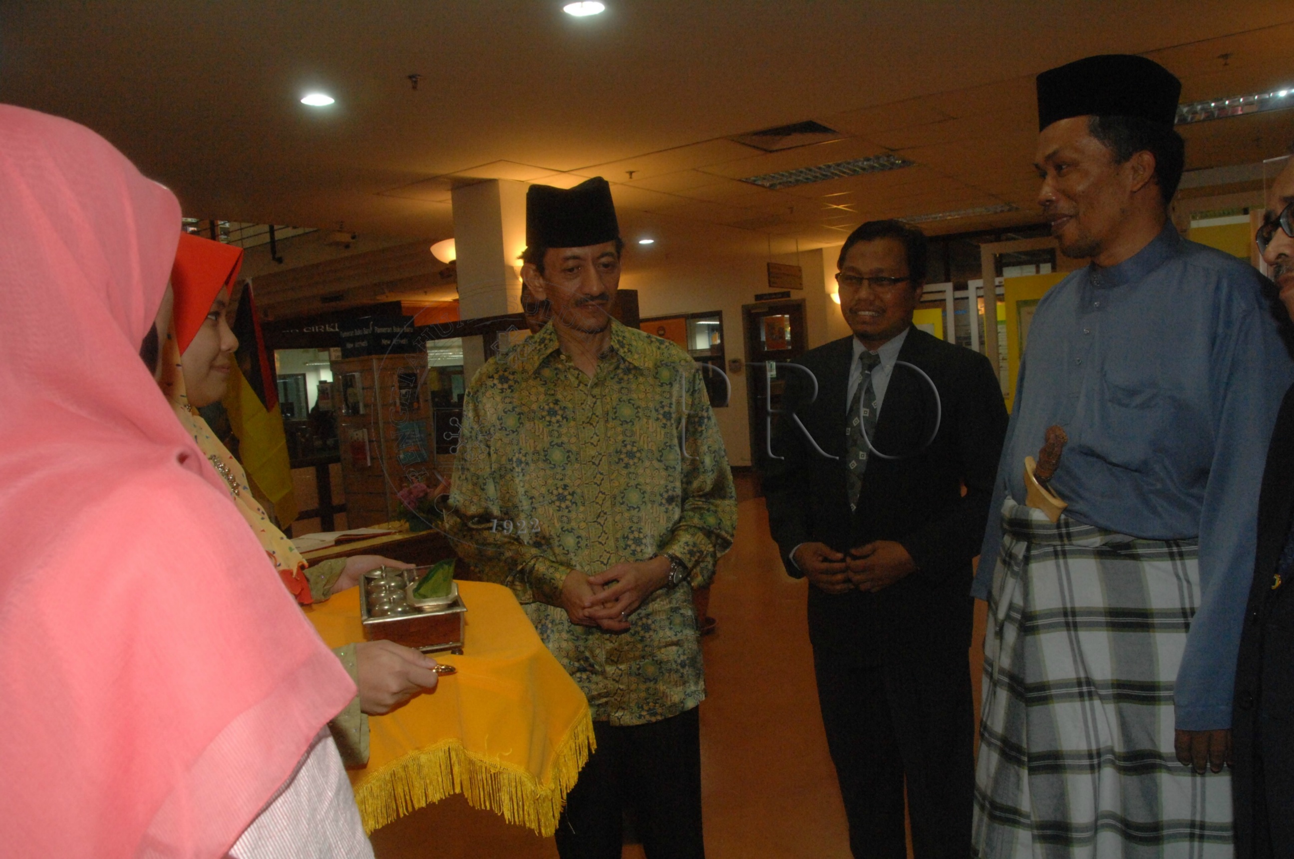 PRO 14 33 WACANA FBA 0061